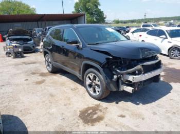  Salvage Jeep Compass