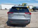 Toyota RAV4 Xle Image 3