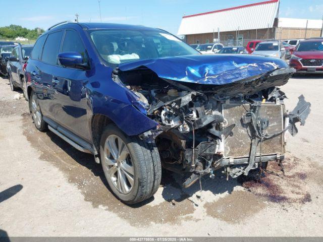  Salvage Nissan Pathfinder