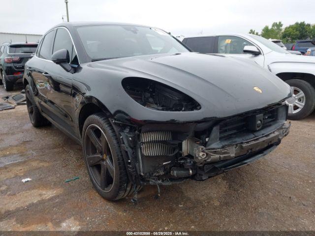  Salvage Porsche Macan