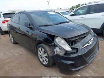  Salvage Hyundai ACCENT