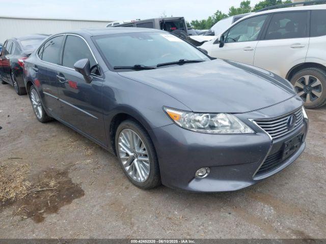  Salvage Lexus Es
