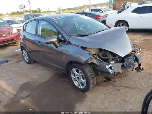  Salvage Ford Fiesta
