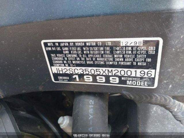 Honda Cbr1100 Xx Image 12