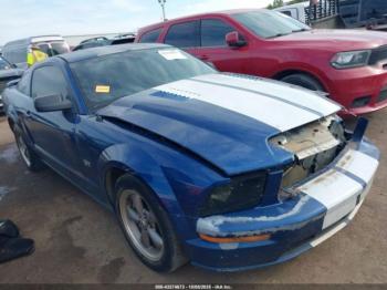  Salvage Ford Mustang