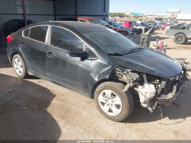  Salvage Kia Forte