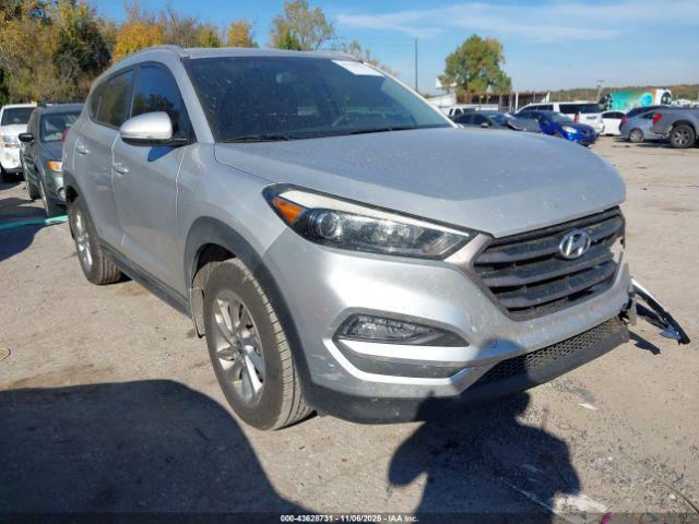 Salvage Hyundai TUCSON