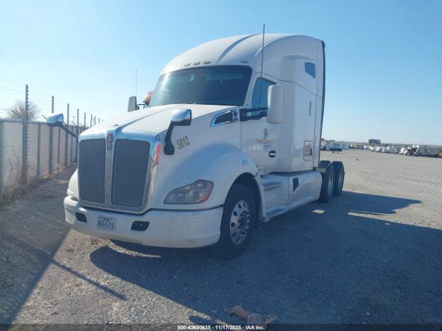 Kenworth T680 Image 4