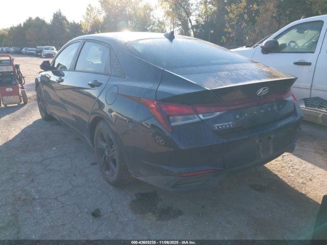 Hyundai ELANTRA Sel Image 3