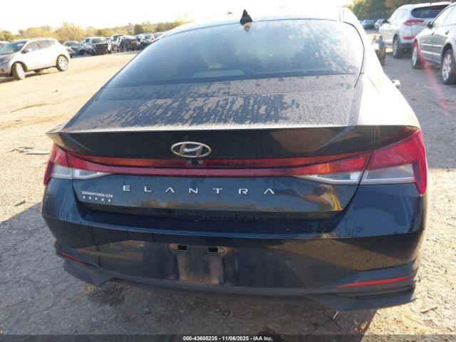 Hyundai ELANTRA Sel Image 13