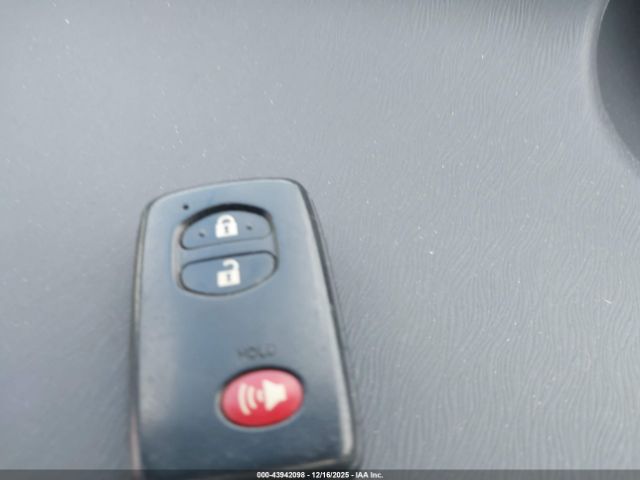 Toyota Prius Ii Image 10