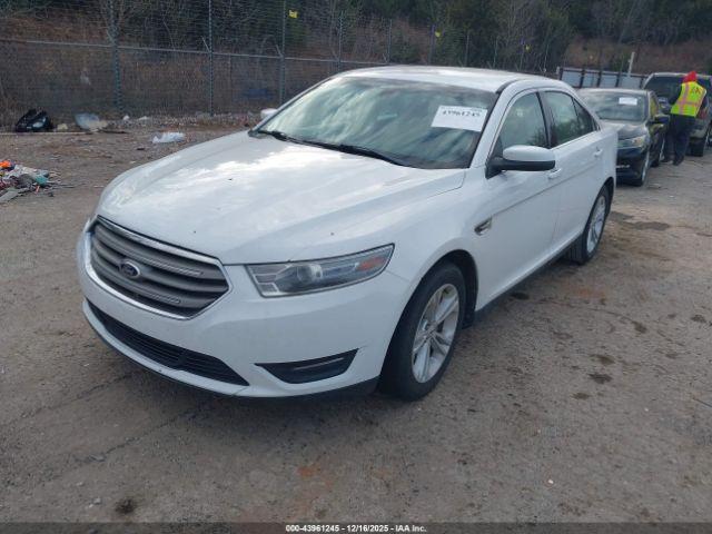Ford Taurus Sel Image 8