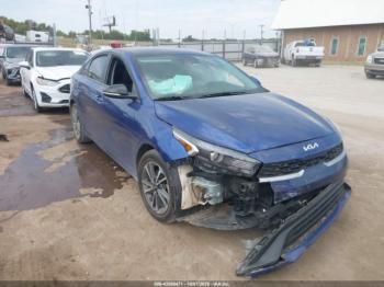  Salvage Kia Forte