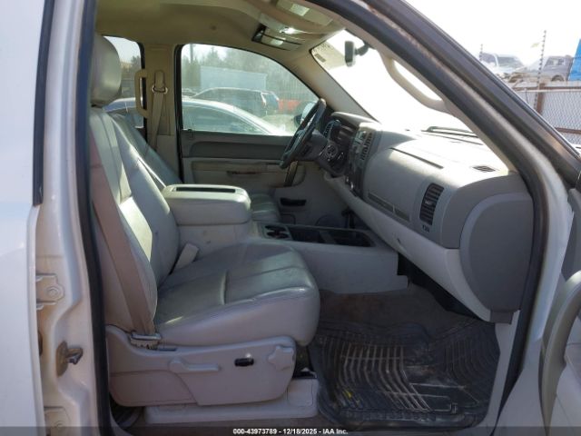 Chevrolet Silverado 1500 Lt Image 15