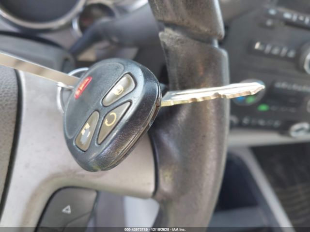 Chevrolet Silverado 1500 Lt Image 8