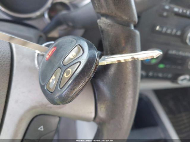 Chevrolet Silverado 1500 Lt Image 8