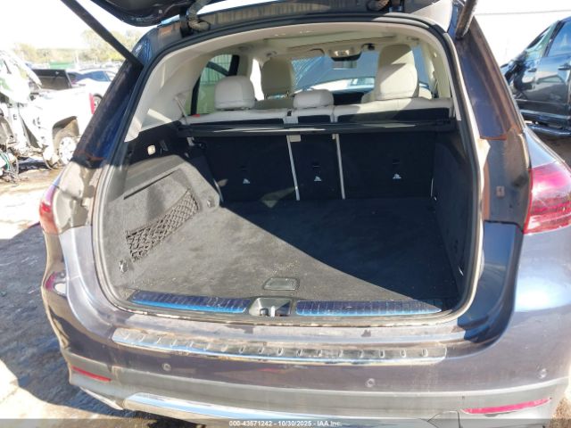 Mercedes-Benz GLE 4matic Image 17