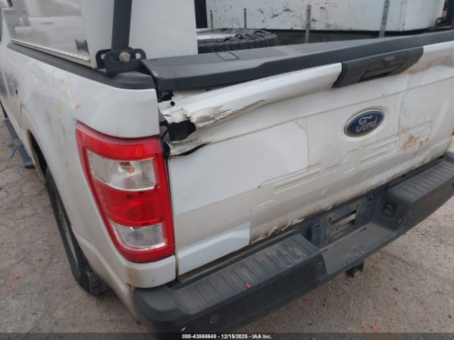 Ford F-150 Xl Image 12