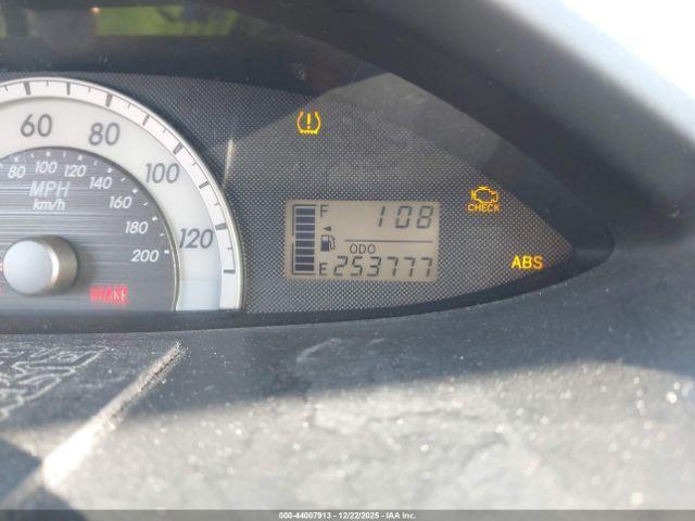 Toyota Yaris Image 11