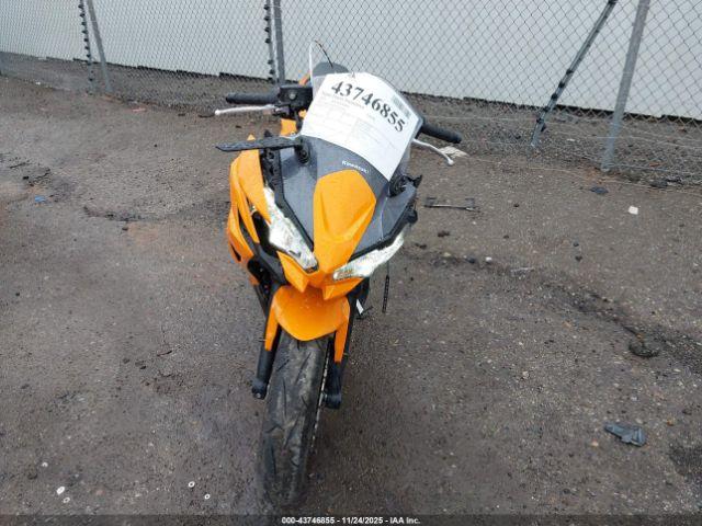 Kawasaki Ex650 P Image 11