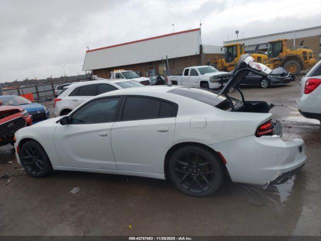 Dodge Charger Sxt Rwd Image 6