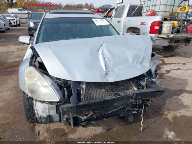 Nissan Altima 3.5 Sr Image 2