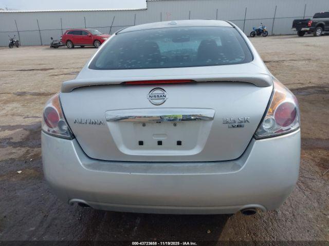 Nissan Altima 3.5 Sr Image 14
