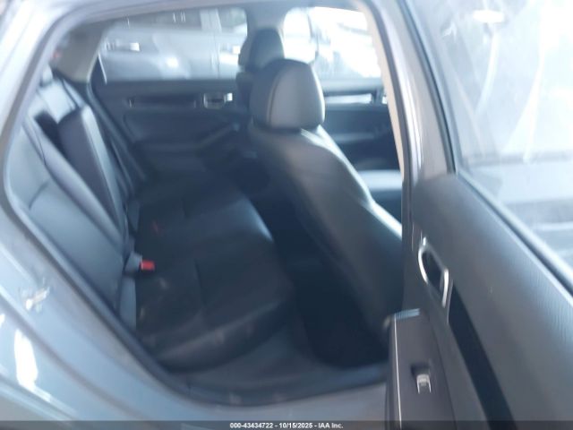 Honda Civic Touring Image 10