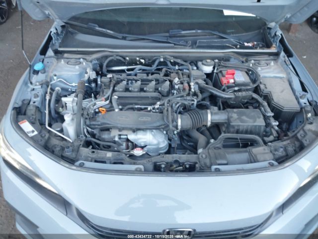 Honda Civic Touring Image 9