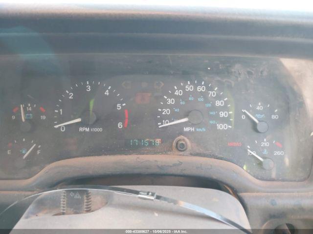 Jeep Cherokee Image 6