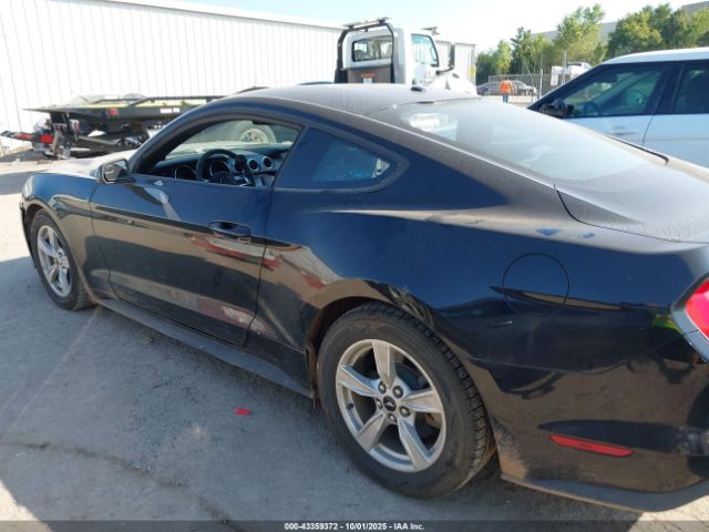Ford Mustang Ecoboost Fastback Image 16