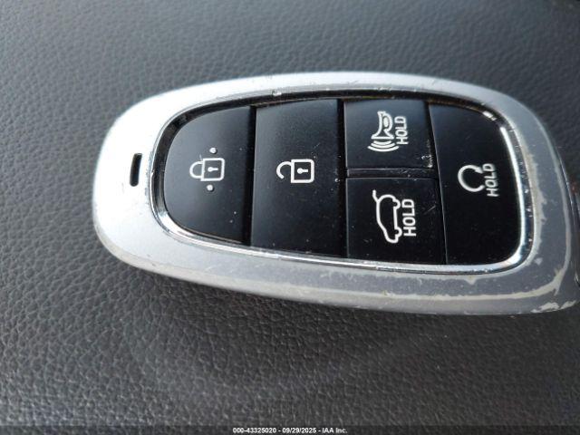 Hyundai TUCSON Limited Image 11