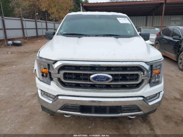 Ford F-150 Xlt Image 14