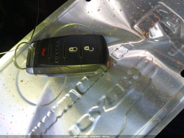 Ram 1500 Tradesman  4x4 6'4 Box Image 12