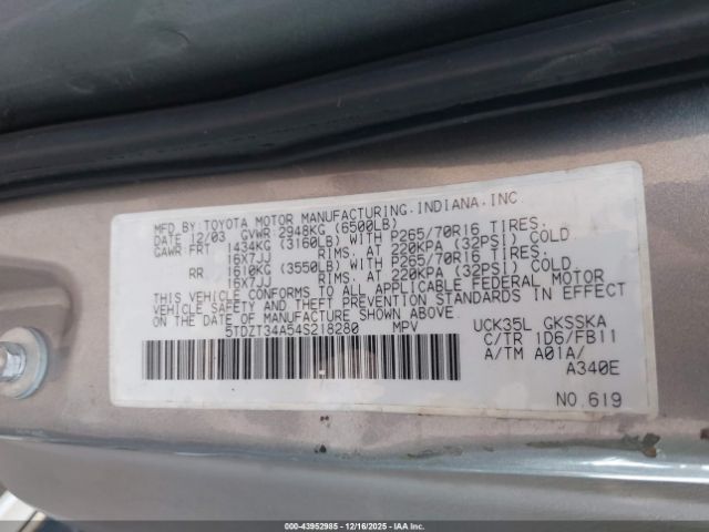 Toyota Sequoia Sr5 V8 Image 8