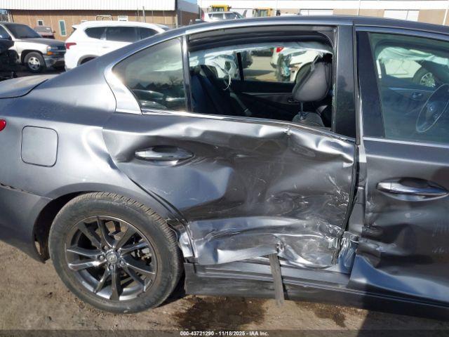 INFINITI Q50 Image 3