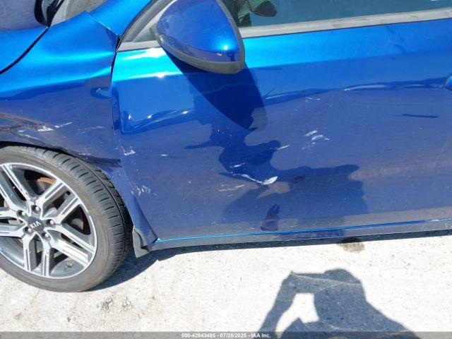 Kia Forte S Image 16