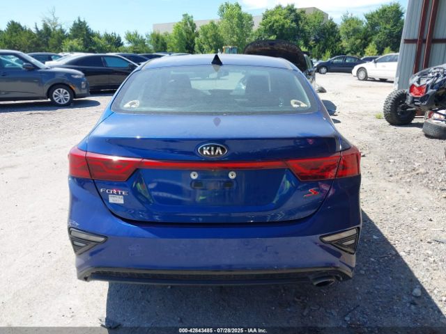 Kia Forte S Image 15