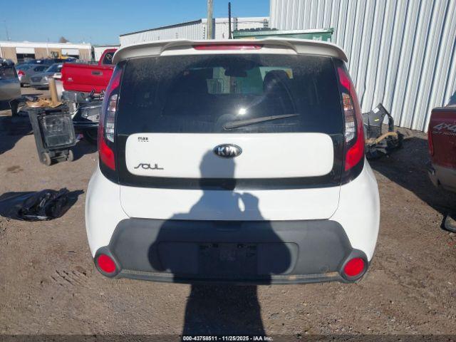 Kia Soul Image 14