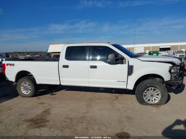 Ford F-350 Xlt Image 11
