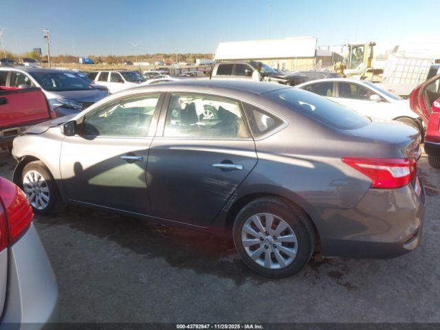 Nissan Sentra S Image 11