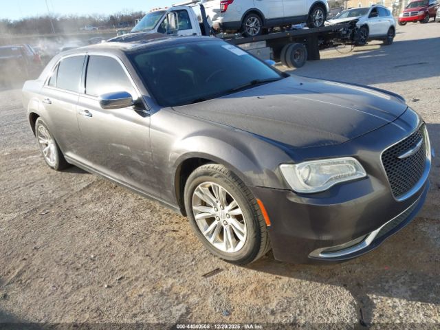 Chrysler 300c Image 1