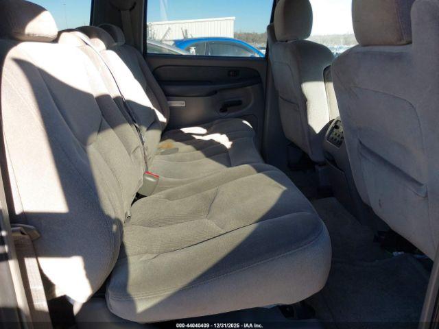 GMC Yukon Sle Image 6