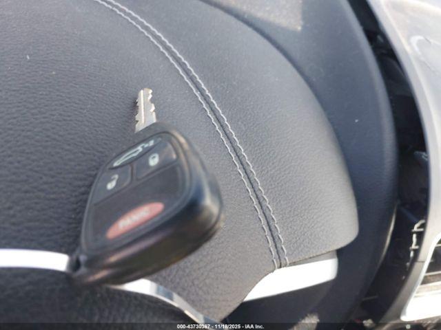 Dodge Avenger Se Image 14