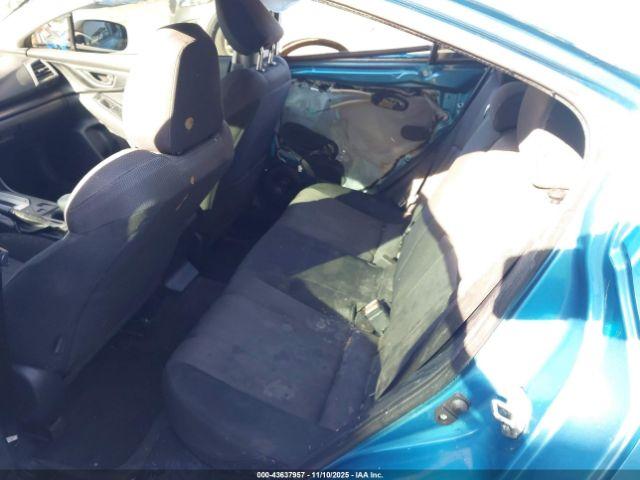 Subaru Impreza 2.0i Image 9