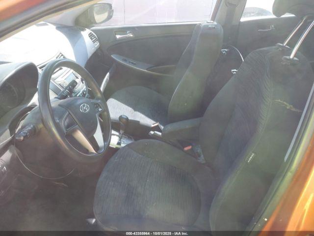 Hyundai ACCENT Se Image 4