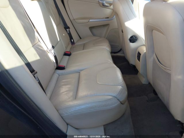 Volvo XC60 3.2 Image 7