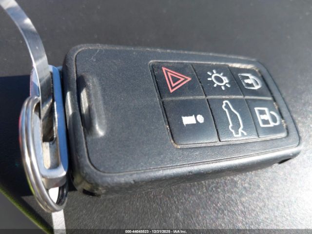 Volvo XC60 3.2 Image 9