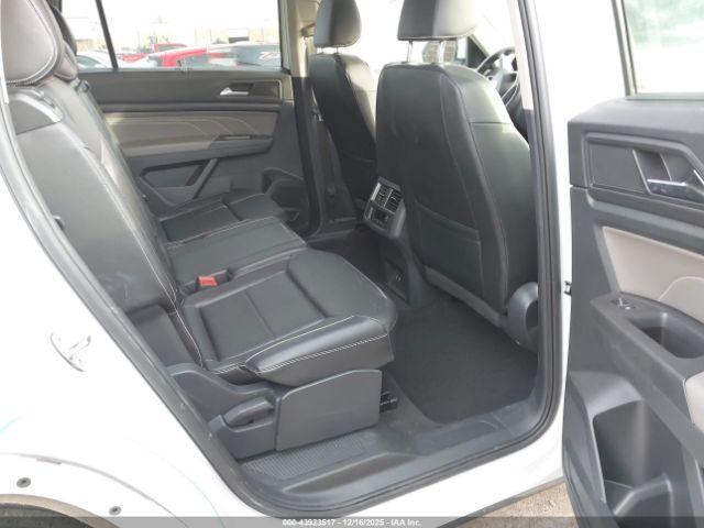 Volkswagen Atlas Image 10