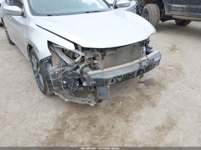 Nissan Altima 2.5 Sv Image 5